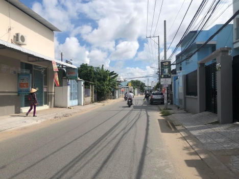 Bán nền mặt tiền đường Trần Vĩnh Kiết , phường An Bình . DT 352m2 . Giá rẽ. Thuận lợi kinh doanh
