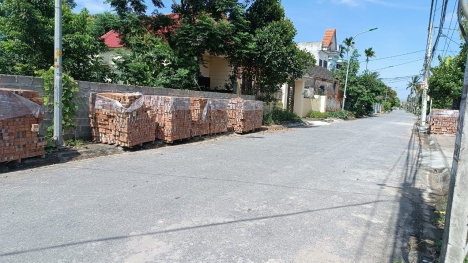 chủ chuyển nhượng cắt lỗ ban lô mặt đg sông he  giá 2,x tr m