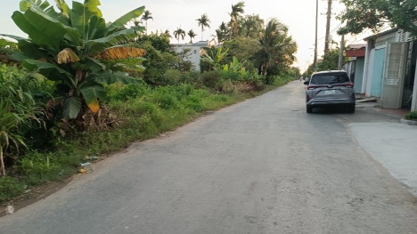 chủ chuyển nhượng cắt lỗ bán lô mặt đg hải phong  giá 2,x tr m