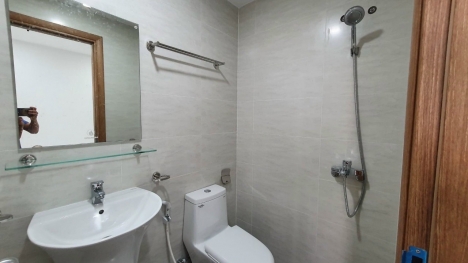 Cần bán căn hộ 60m2 2PN 2WC gần làng đại học