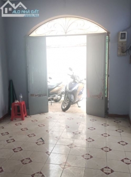 Bán Nhà HXH,  CMT8 Tân Bình 60m2. Giá chỉ 3.3 Tỷ.