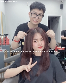 xoăn sóng nước nhẹ nhàng nhuộm nâu tây. - Tiệp Nguyễn Hair Salon