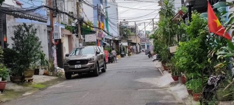 Bán nhà hẻm 285 Lê Văn Quới,HXH đỗ cửa, 4*17m, 10m ra MT chỉ 5.9 tỷ