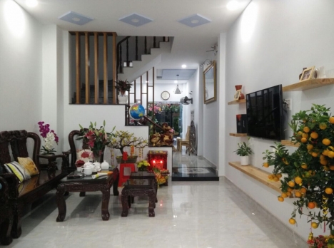 Cho thuê nhà nguyên căn mặt tiền đường số