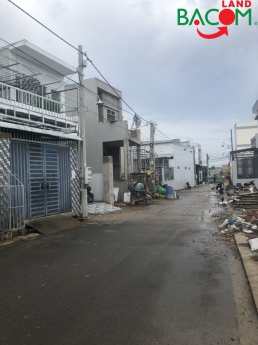 Bán nhanh đất lô góc đẹp 2 mặt tiền P.Hóa An đường Nguyễn Văn Lung