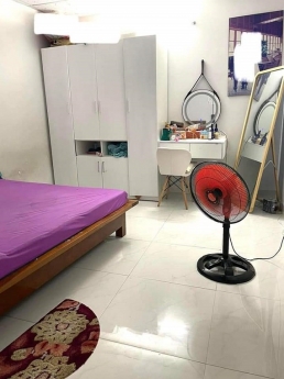 Bán nhà đúc lững Nguyễn Như Hạnh, 72m2, 2ty35 thương lượng