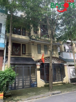 BÁN NHÀ MẶT TIỀN KINH DOANH 1T 2L, 8,5M NGANG , FUll THỔ CƯ, KẾ BỆNH VIỆN ĐỒNG NAI BIÊN HOÀ, CHỈ