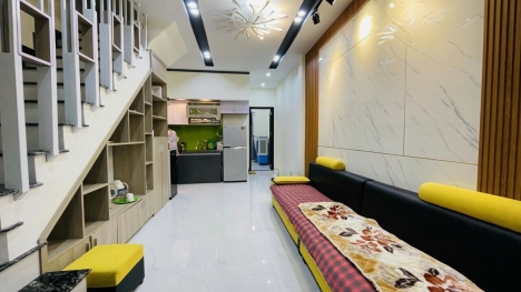 Bán nhà 2 tầng Phan Bội Châu FULL NỘI THẤT