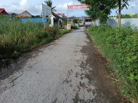 TDP 8 hưng đạo dương kinh  HP  mặt đg  giá 1,43 tỷ .m