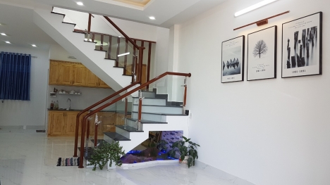 Cần tiền bán gấp nhà đẹp đường Võ Trường Toản, Đà Lạt giá 2.85 tỷ