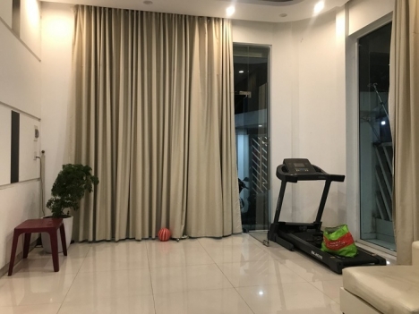 NỢ XẤU bán gấp Nhà 2 mặt tiền Nguyễn Công Hoan còn mới keng
