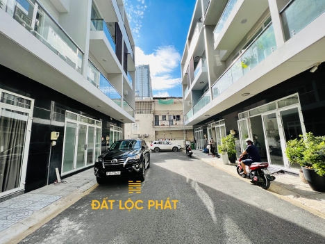 Bán gấp nhà phố giá 8.5 tỷ Lê Thị Chợ Phú Thuận Q7 Liền kề c/c cao cấp An Gia LH :