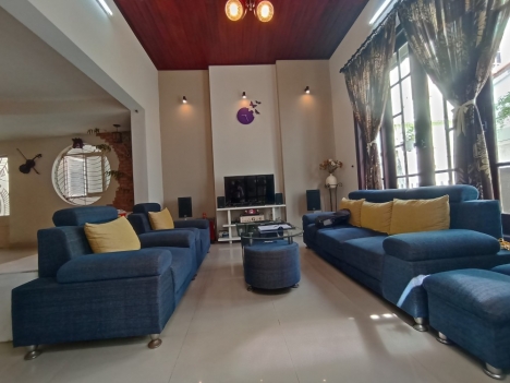 Bán nhà KIỆT OTO Trưng Nữ Vương, Hải Châu, 85m2, 3T, 4PN, 2 MẶT, 4.5 tỷ gặp chủ TL