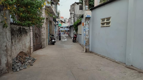 Bình Thạnh, HXH Nơ Trang Long, 100m2, 4 tầng, sát mặt tiền, chỉ 9 tỷ 400