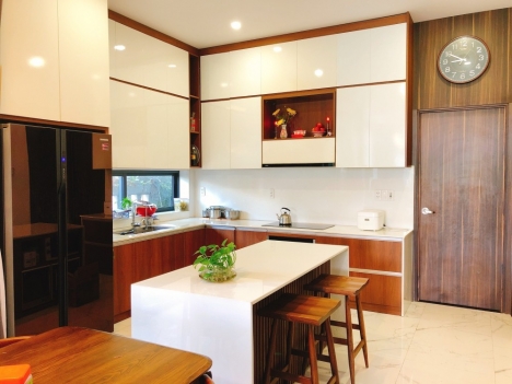 Bán nhà MẶT phố Châu Văn Liêm, Hải Châu, 70m, mini VILLA 3T, Hạ Chào gần 1TỶ còn 5,3 tỷ