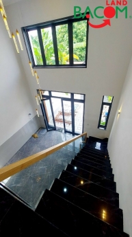 Bán nhà lầu mới đẹp, đường 5m,100m2  SHR, thổ cư Tân Hiệp chỉ 4 TỶ