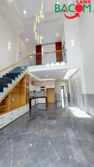 Nhà lầu mới hiện đại 100m2 đường ô tô đi thoải mái SHR thổ cư chỉ 4ty