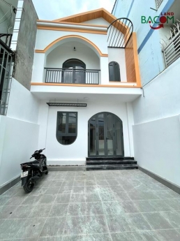 BÁN NHÀ 1T 1L 110M2 SHR THỔ CƯ , ĐƯỜNG Ô TÔ , TÂN HIỆP BIÊN HOÀ , CHỈ 4,39 TỶ