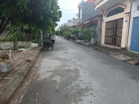 mặt đường hải thành  Dương kinh HP chỉ có 2,45  tỷ