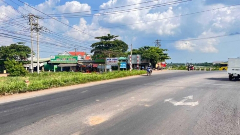 BÁN LÔ ĐẤT ĐƯỜNG ĐT769 ĐỐI DIỆN CENTURY CITY, GIÁ 1TY9, DIỆN TÍCH 110M2