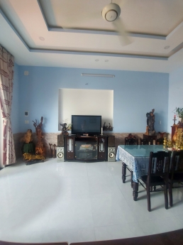 Bán nhà Kiệt OtO Nguyễn Thị Minh Khai, Hải Châu, 70m2, giá 4.3 tỷ, Bán đất tặng nhà