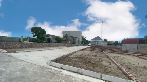 bán đất tặng quà