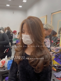 Tóc layer xoăn nhẹ nhàng, tóc xoăn - Tiệp Nguyễn