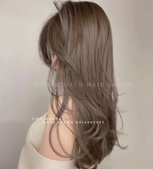 tóc xoăn ngắn hippie nhẹ tóc mái thưa - Tiệp Nguyễn Hair