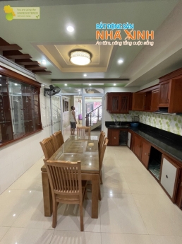 N476  NHÀ ĐỘC LẬP 5 TẦNG , NGÕ TO , ĐƯỜNG RỘNG 8M ,  tại VĂN CAO, NGÕ CHÍNH thông NGÔ GIA TỰ    Nhà