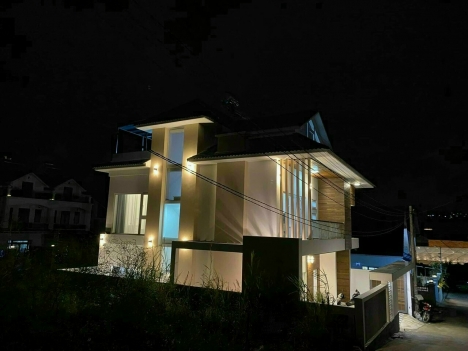 Cần bán căn biệt thự nghỉ dưỡng đường Nam Hồ Phường 11, TP. Đà Lạt, giá 12,9 tỷ