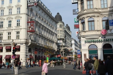 Chớp lấy thời cơ đầu tư Shophouse Europe với giá cũ - 2 lô mặt đường Hạ Long chiết khấu 15%
