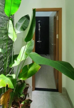 Nhà 80m2 x 2.5T kiệt Ô tô Tôn Đản mới xây nội thất xịn 3ty550tr