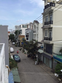 Bán nhà HXH Huỳnh Tấn Phát Q7, 84M2 3 Tầng Nhỉnh 9 Tỷ.