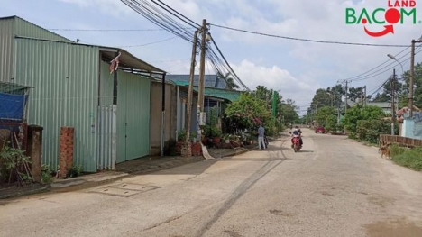 BÁN NHÀ ĐƯỜNG 2 Ô TÔ , 10 x 21m , 188M2 , SHR THỔ CƯ , AN BÌNH BIÊN HOÀ CHỈ 6 TỶ