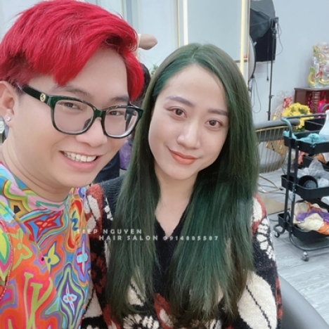 Tóc xoăn ngắn hippie, xu hướng giới trẻ - Tiệp Nguyễn Hair