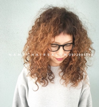 Uốn Xoăn Hippie Salon Cắt Uốn Đẹp Giá Rẻ Hoài Đức - Nam Đỗ Hair Salon