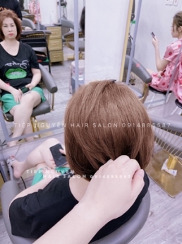Tóc hippie ngang vai, xoăn hippie nhẹ nhàng - Tiệp Nguyễn Hair