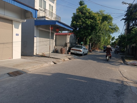 tuyến  2  trục đường vân quan 2 mặt ngõ giá chỉ có 750 tr