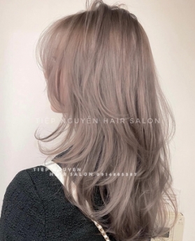 Tóc xoăn layer nhẹ, xoăn hippie ngang vai - Tiêp Nguyễn Hair