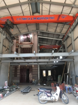 chính chủ bán Nhà Xưởng Mặt Đường 72 full thổ cư 230m2, mt 10m, cont vào tận xưởng,sẵn 2 cẩu trục,