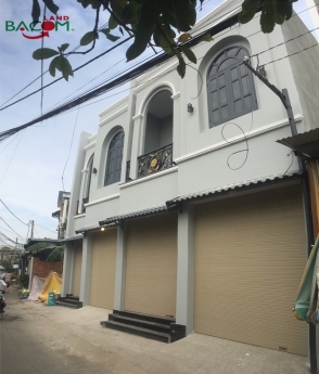Chỉ 3,990 tỷ TL.Bán nhà 1 Trệt 1 lầu 73m2 đường ô tô SHR thổ cư (P. An Bình)