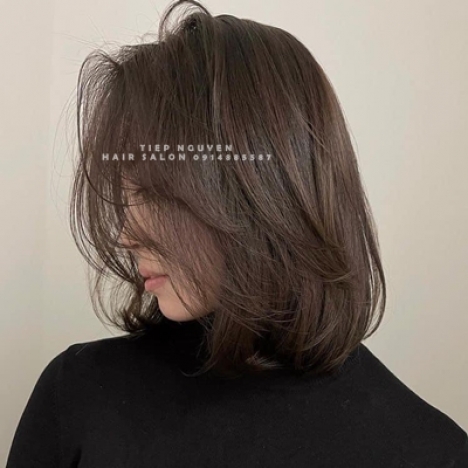 Tóc xoăn ngắn hippie nhẹ nhàng tóc nàng mái thưa - Tiệp Nguyễn Hair