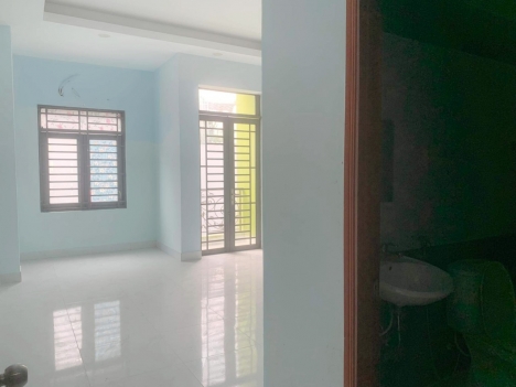 HOT HOT Bán nhà HXH Q3 gần Hoàng Sa - 6 CHDV, Doanh thu 35tr/tháng