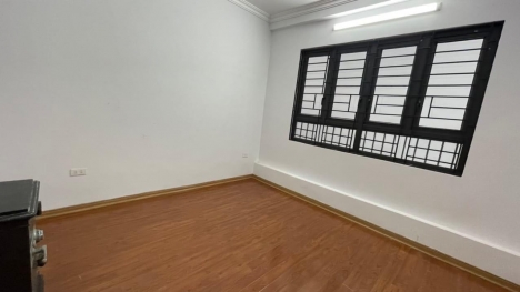 CHÍNH CHỦ BÁN NHÀ PHỐ CỔ NGỌC LÂM - 40M - 3 TẦNG - LÔ GÓC - 20M RA Ô TÔ . GIÁ 4,1 TỶ . LH