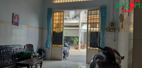 Hạ giá 200tr,Nhà 72m2 SHR thổ cư đường 2 xe né nhau khu D2D chỉ 4ty8