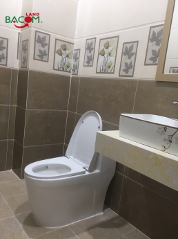 Chỉ 3,990 tỷ TL.Bán nhà 1 Trệt 1 lầu 73m2 đường ô tô SHR thổ cư (P. An Bình)