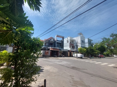 Mặt tiền 2 tầng góc Trung Nghĩa 4 ở nhiều người buôn bán tốt