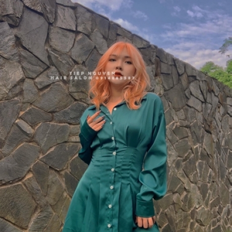 Tóc xoăn ngắn hippie phù hợp với phái nữ hiện đại - Tiệp Nguyễn Hair