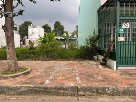Bán nền khu dân cư diệu hiền đường phan trọng tuệ giá 3,3 tỷ . Hướng TB . Trục chính kdc Diệu Hiền