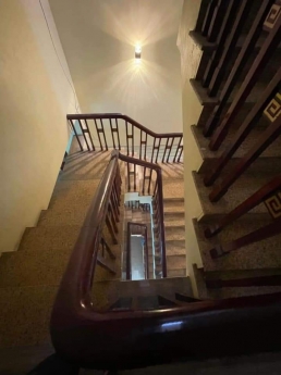 Chính chủ cần bán nhanh căn nhà 5 tầng mới tại địa chỉ Thị trấn Bần Yên Nhân , Thị xã Mỹ Hào, Tỉnh